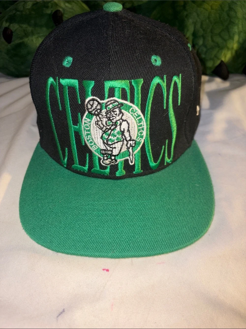 Kids Black and Green Celtics Snapback Hat
